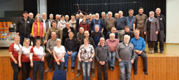 Helfer schweizerische Taubenausstellung